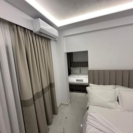 Hotel Elisabet Saranda Extérieur photo