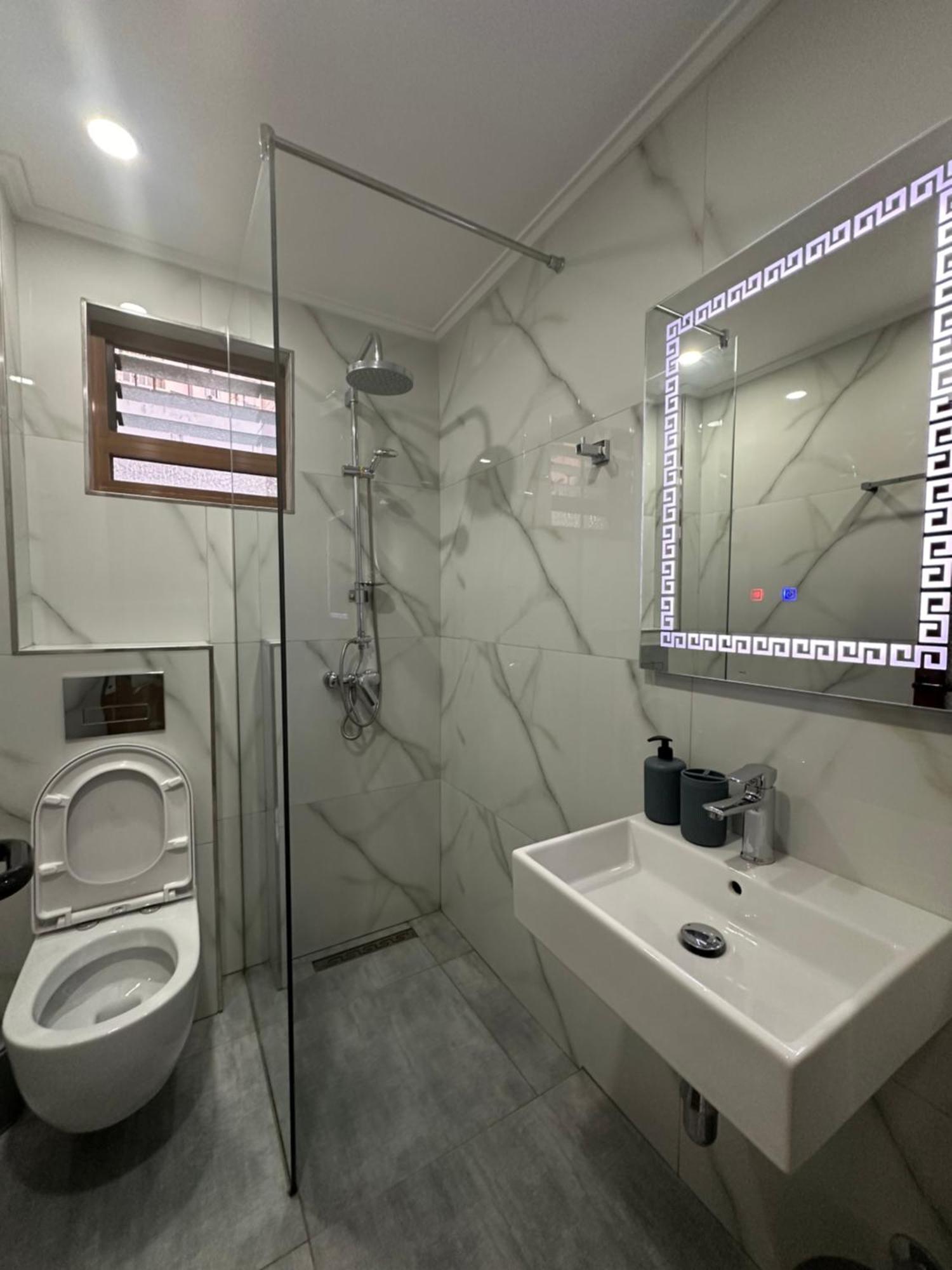 Hotel Elisabet Saranda Extérieur photo